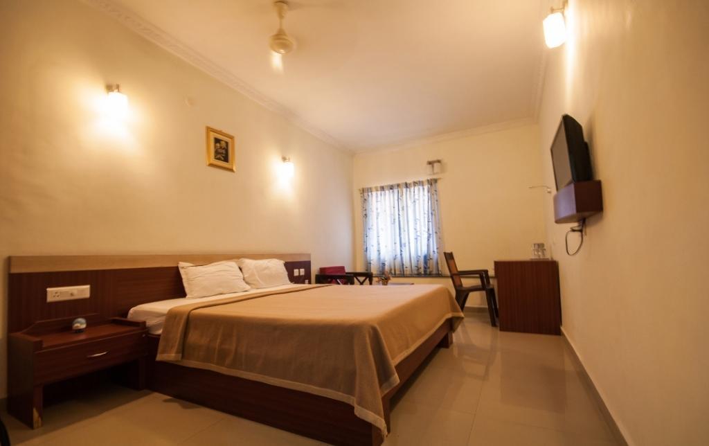 Kumararraja Palace Yelagiri Eksteriør billede
