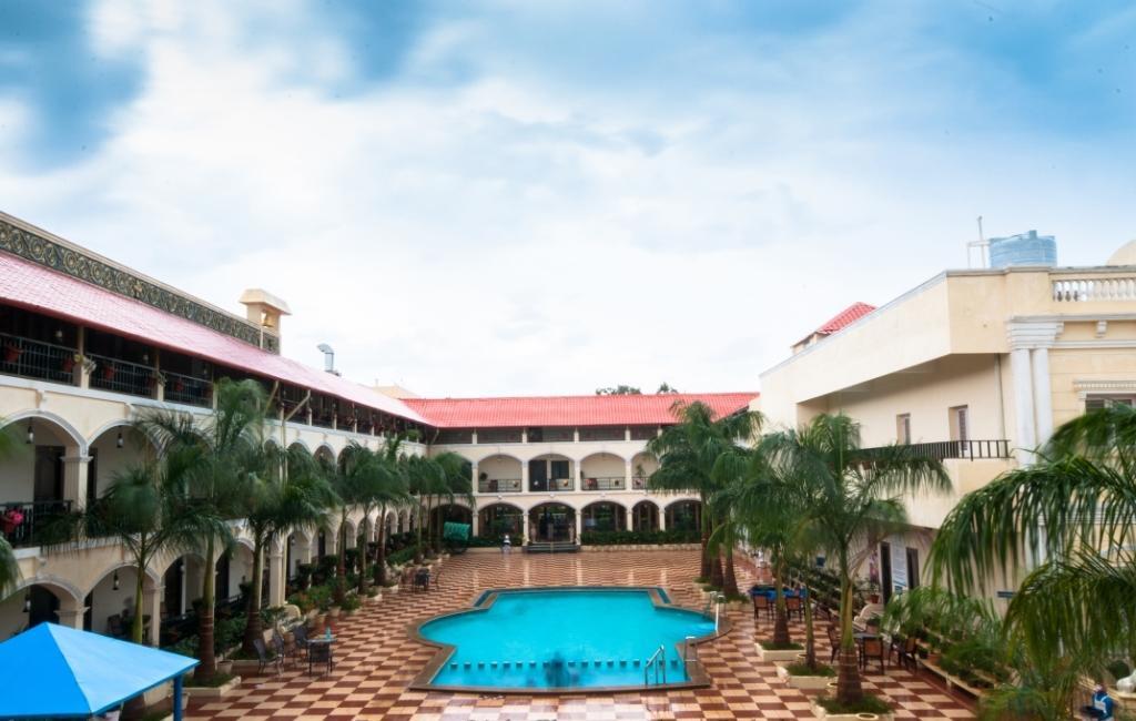 Kumararraja Palace Yelagiri Eksteriør billede